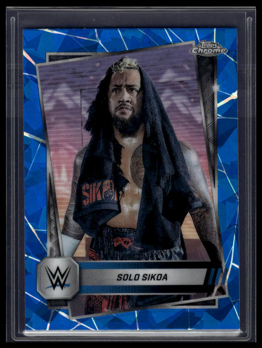 2025 Topps Chrome Sapphire WWE #17 Solo Sikoa