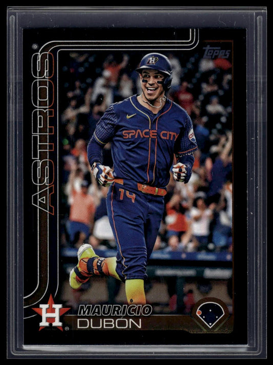 2025 Topps #222 Mauricio Dubón Black #/74