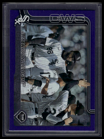 2025 Topps #352 Chicago White Sox Purple Rainbow Foil #/250