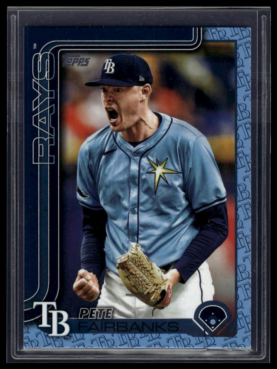 2025 Topps #198 Pete Fairbanks Team Color Border