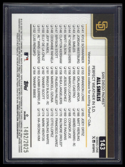 2025 Topps Series 1 #143 All Smiles: Perfect Weather in S.D. Gold #/2025
