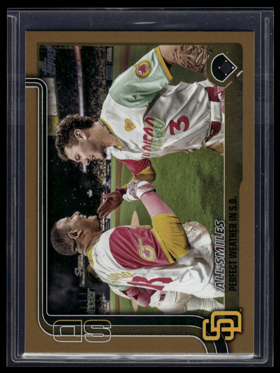 2025 Topps Series 1 #143 All Smiles: Perfect Weather in S.D. Gold #/2025