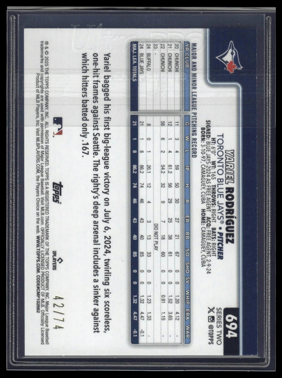 2025 Topps #694 Yariel Rodríguez Black /74