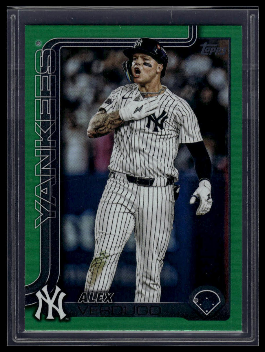 2025 Topps #392 Alex Verdugo Green Rainbow Foil #/99