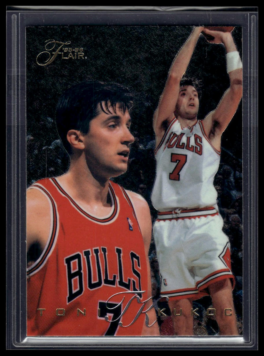 1995-96 Flair #17 Toni Kukoc